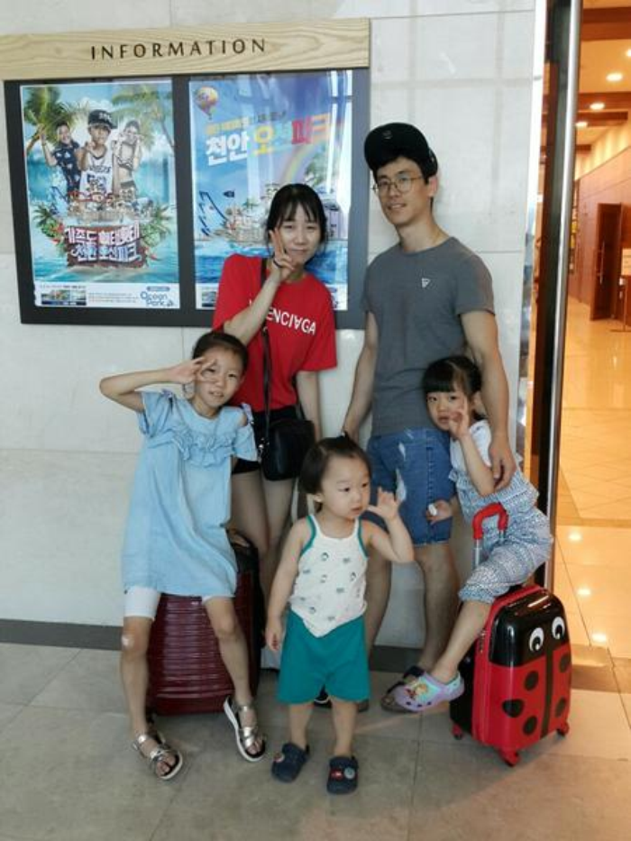 박준영 계장의 가족의 워터파크 모습 - 삼풍전선공업(주)